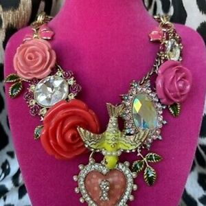 Betsey Johnson Vintage Rose Garden Polka Dot Heart Lock Yellow Bird Necklace